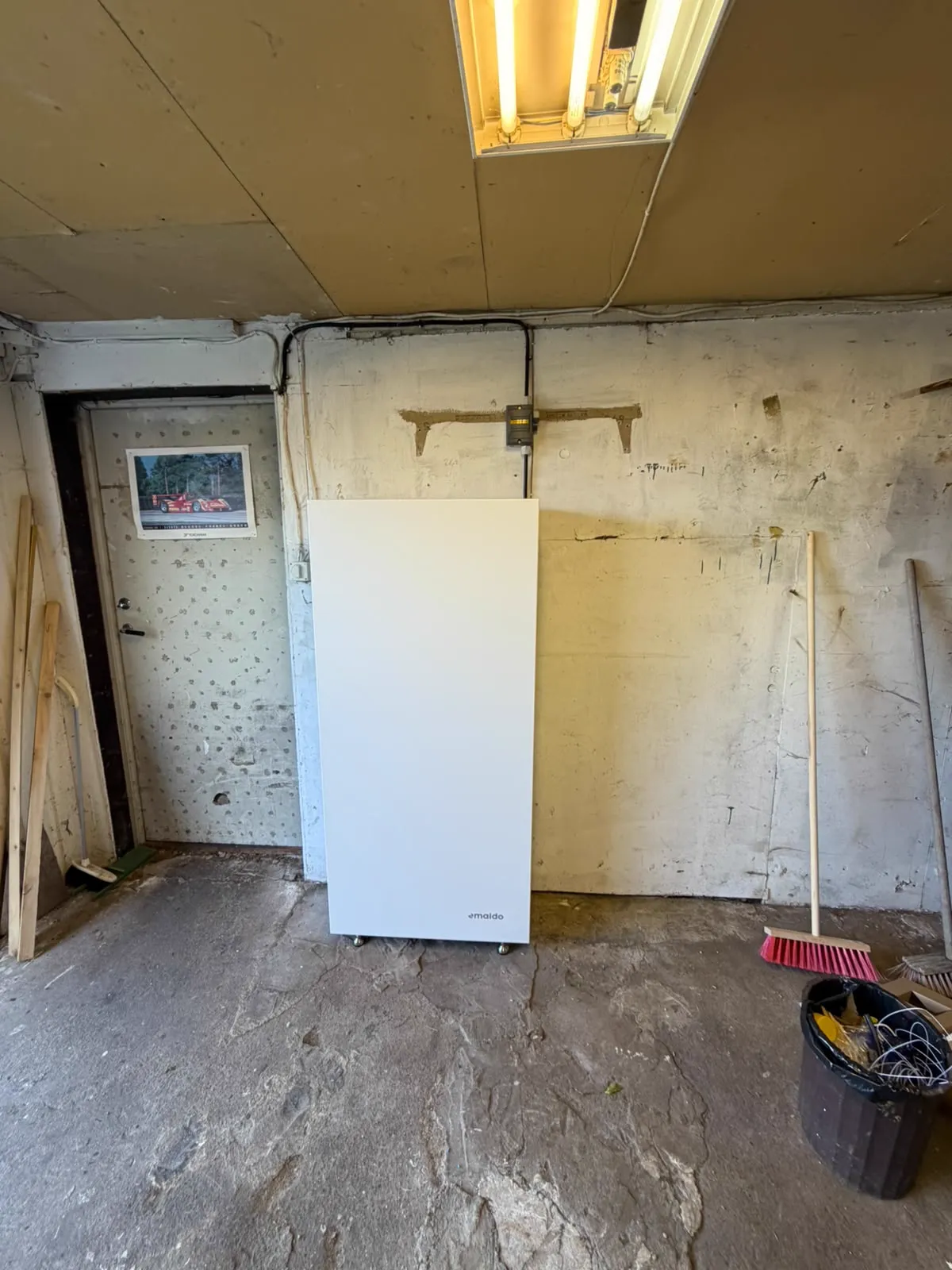 Batterilager installerat i källare